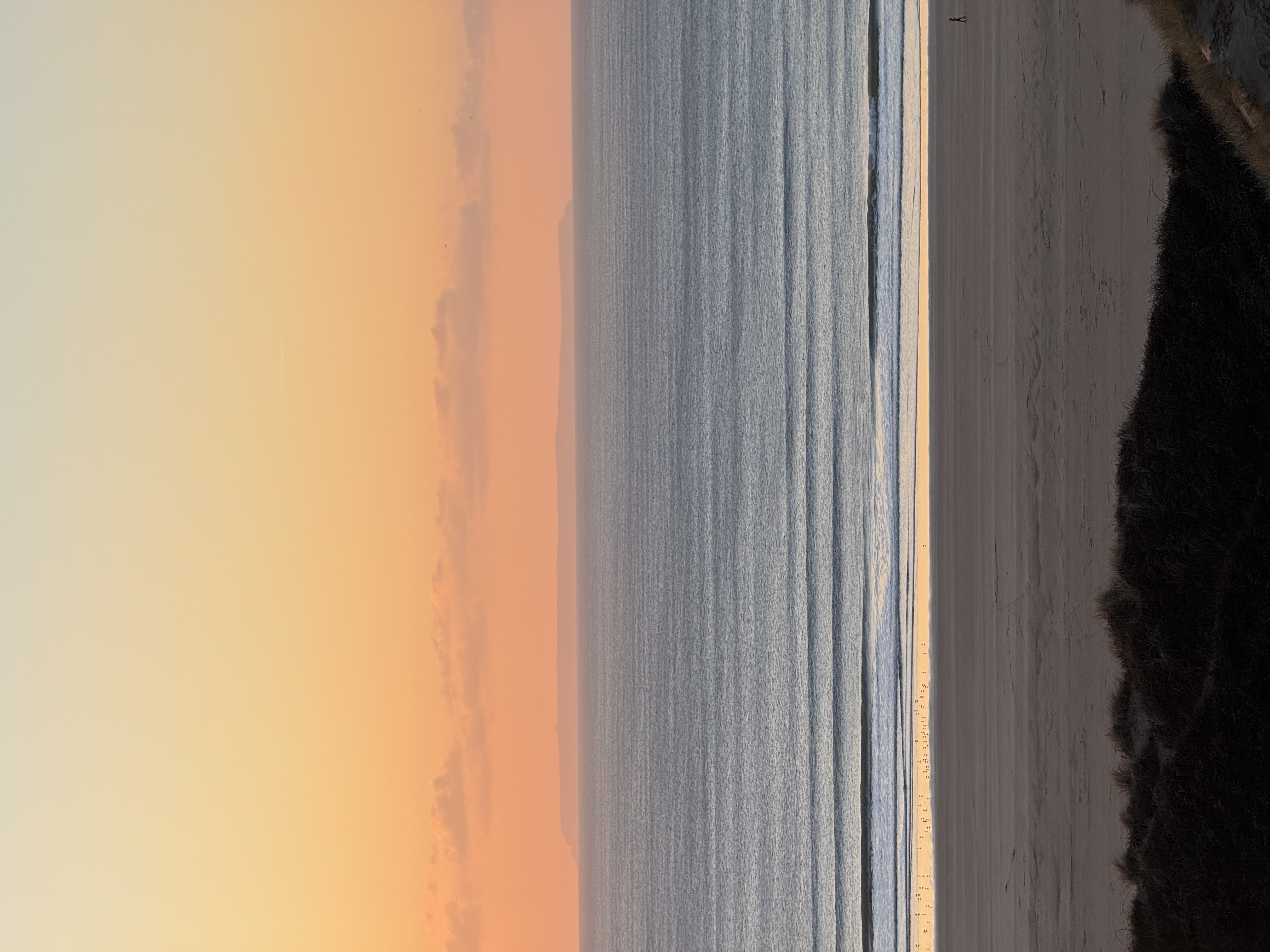 Amazing sunset over Woolacombe beach | enjoy when staying at No.9 Putsborough