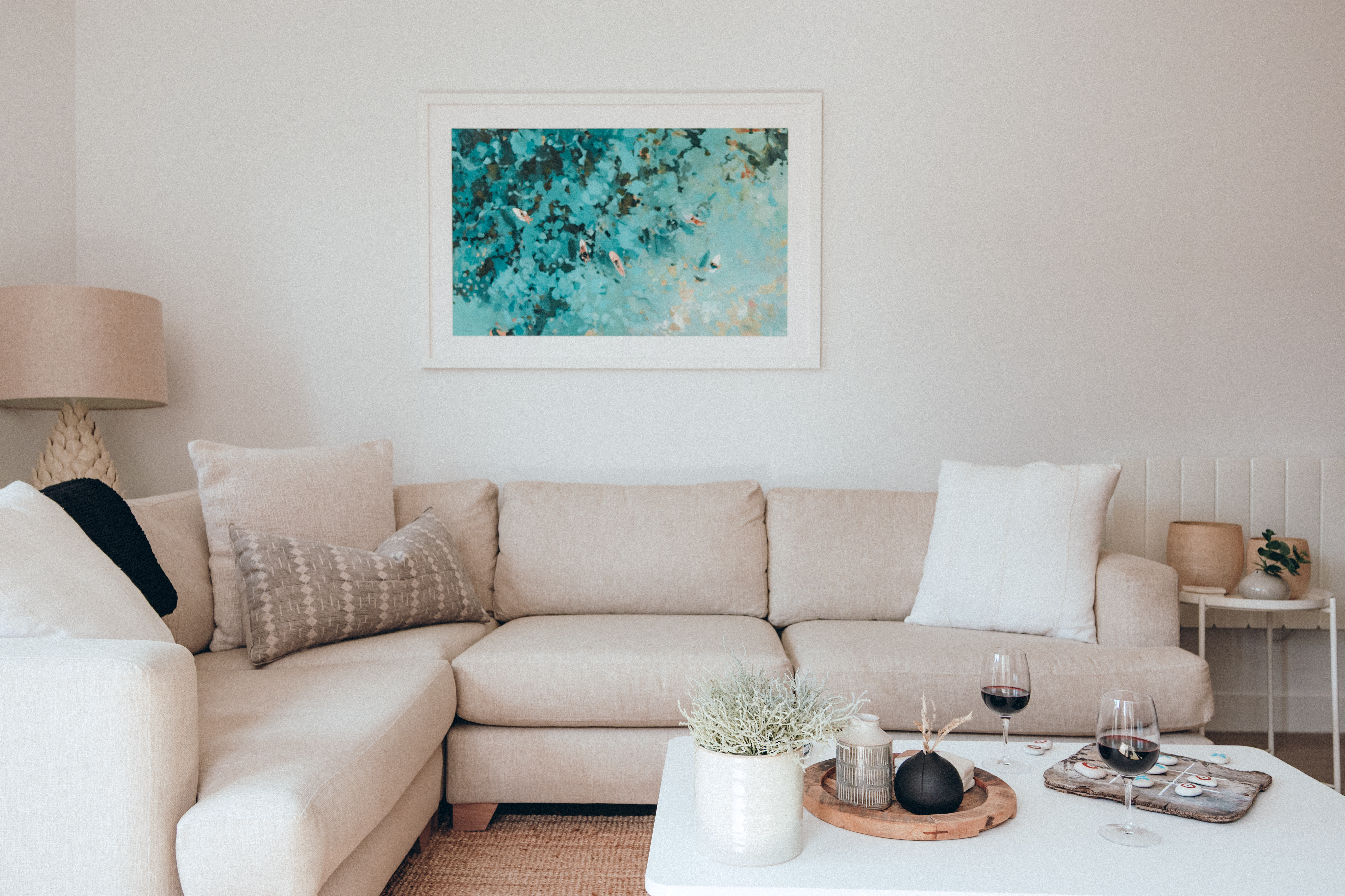 Coastal lounge | stylish dog friendly airbnb in Woolacombe 