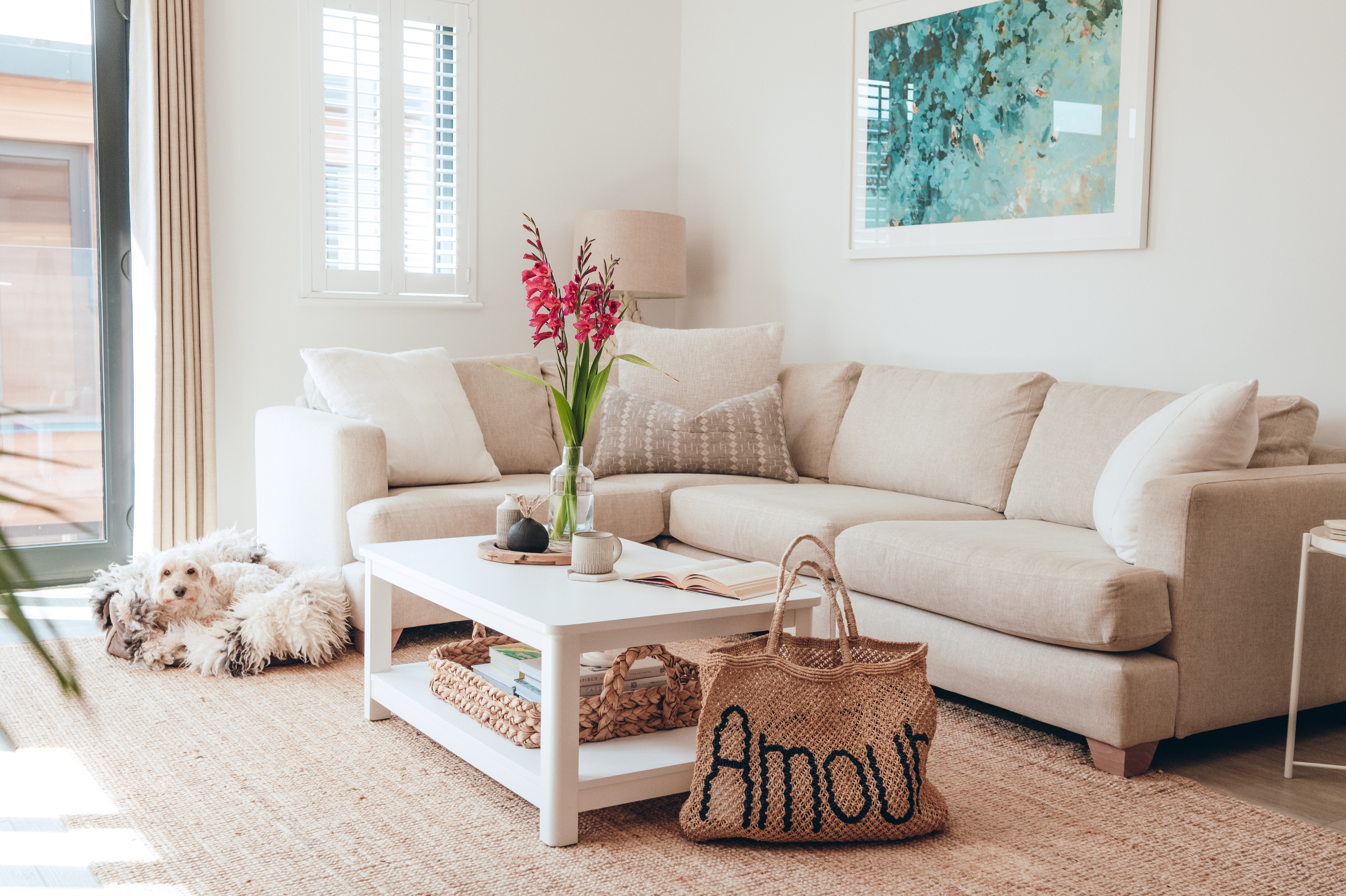 Airbnb Woolacombe beach dog friendly accommodation North Devon | No.9 Putsborough 