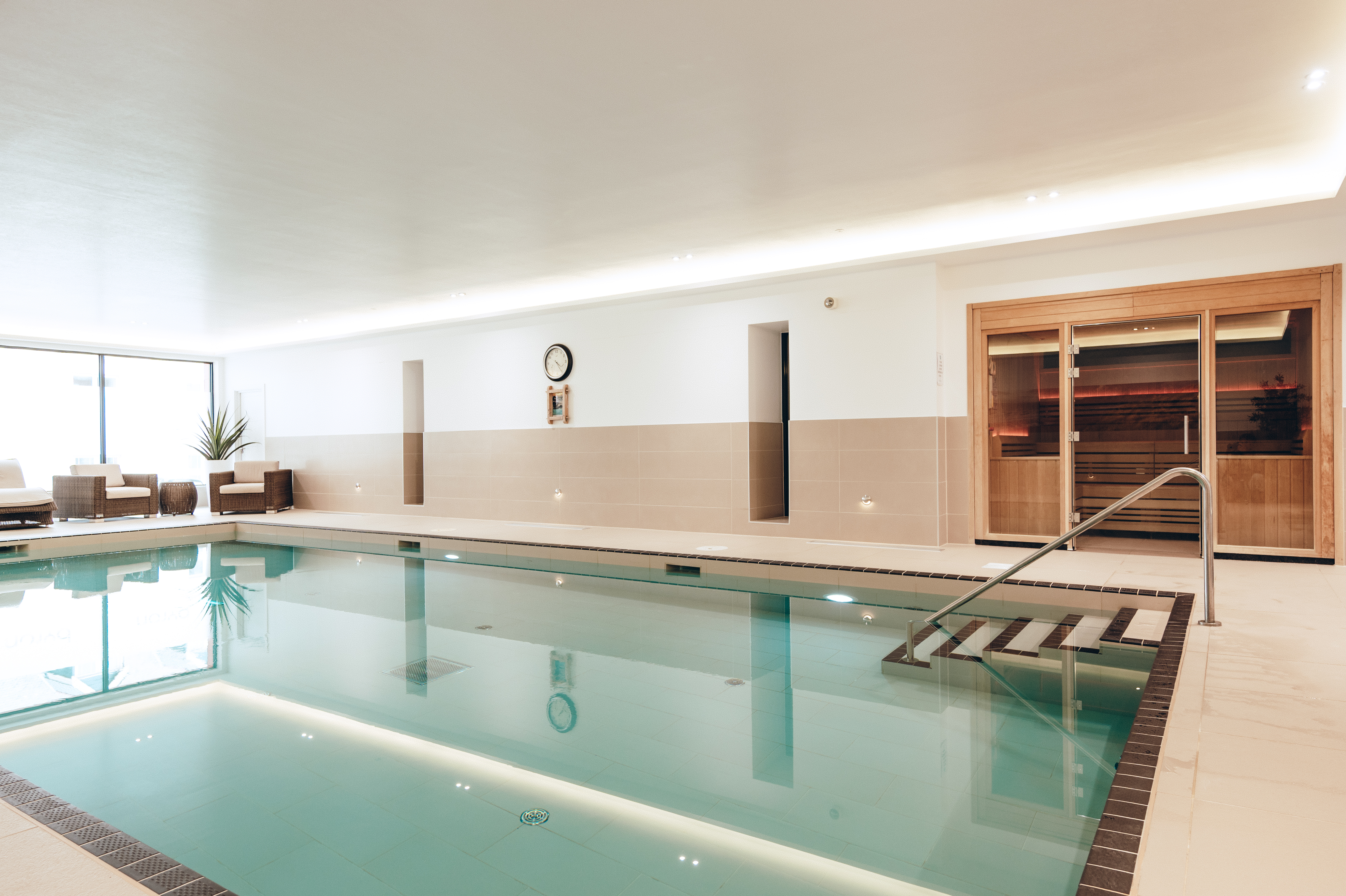 Dog friendly Airbnb Woolacombe with indoor heated swimming pool and sauna | No.9 Putsborough holidays