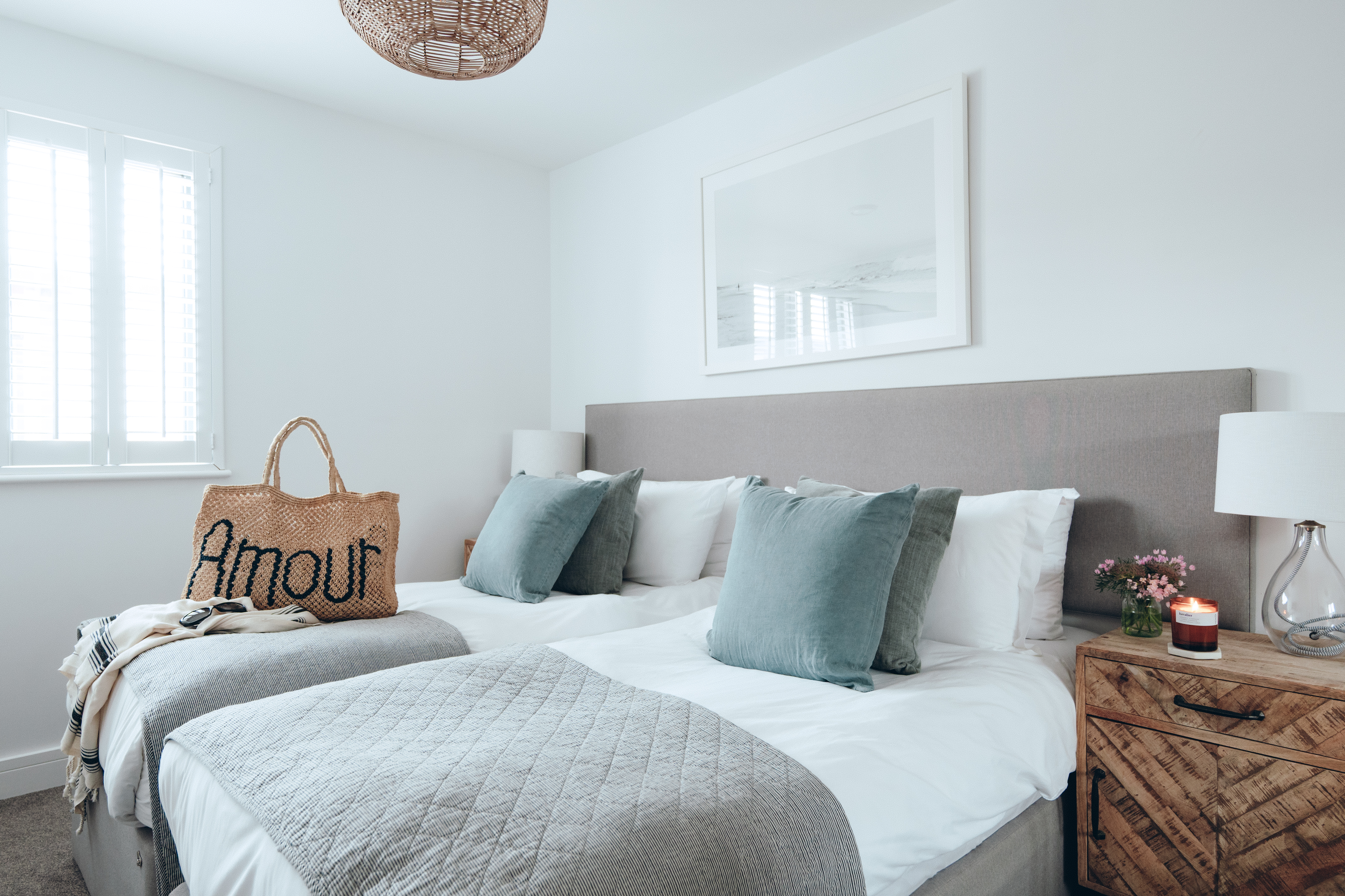 Coastal bedroom | No.9 Putsborough Woolacombe family friendly airbnb 